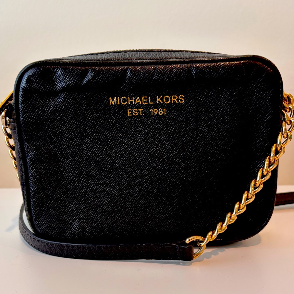 Michael Kors Jet Set Bag